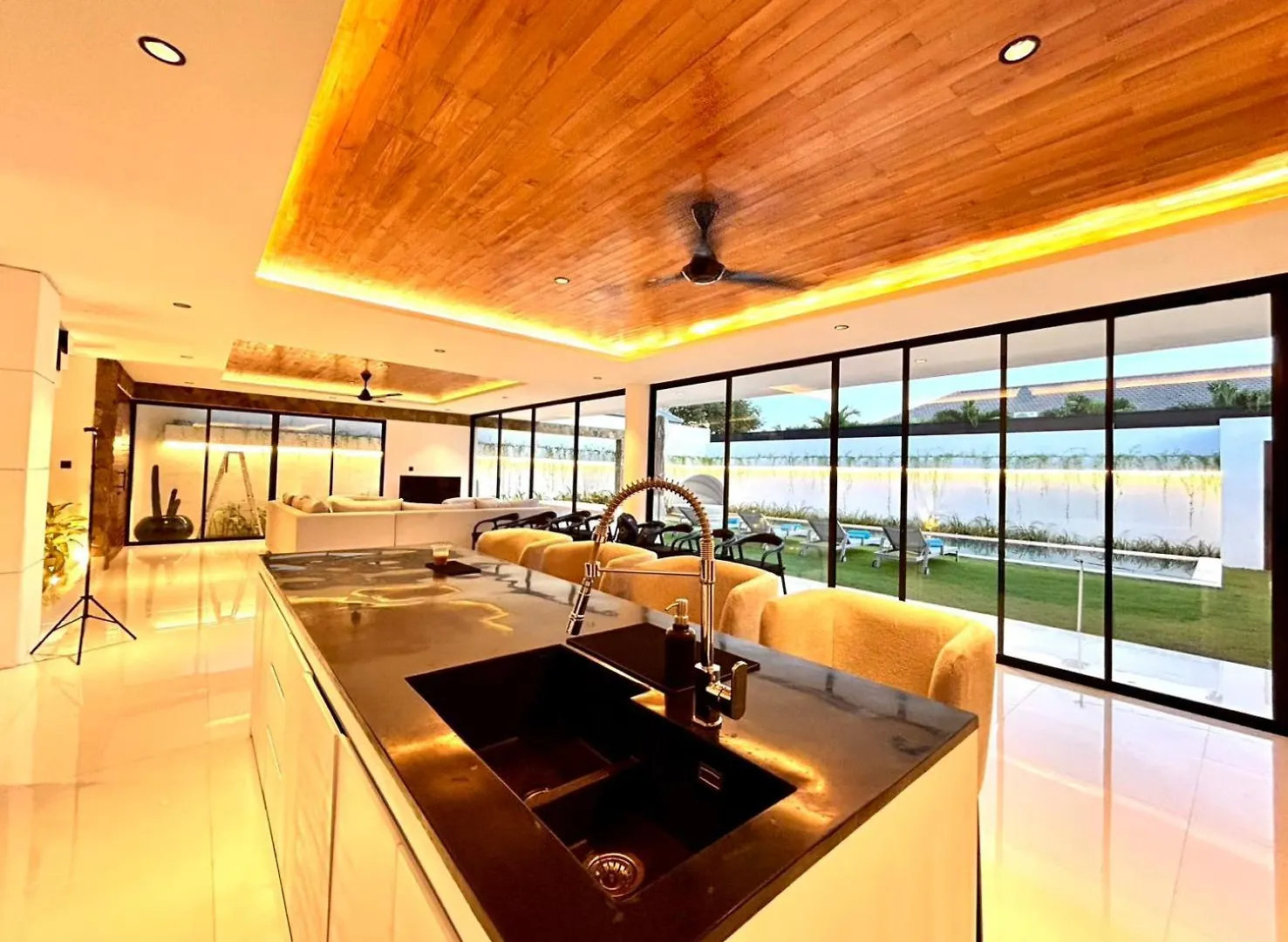 Villa Kawis Seminyak